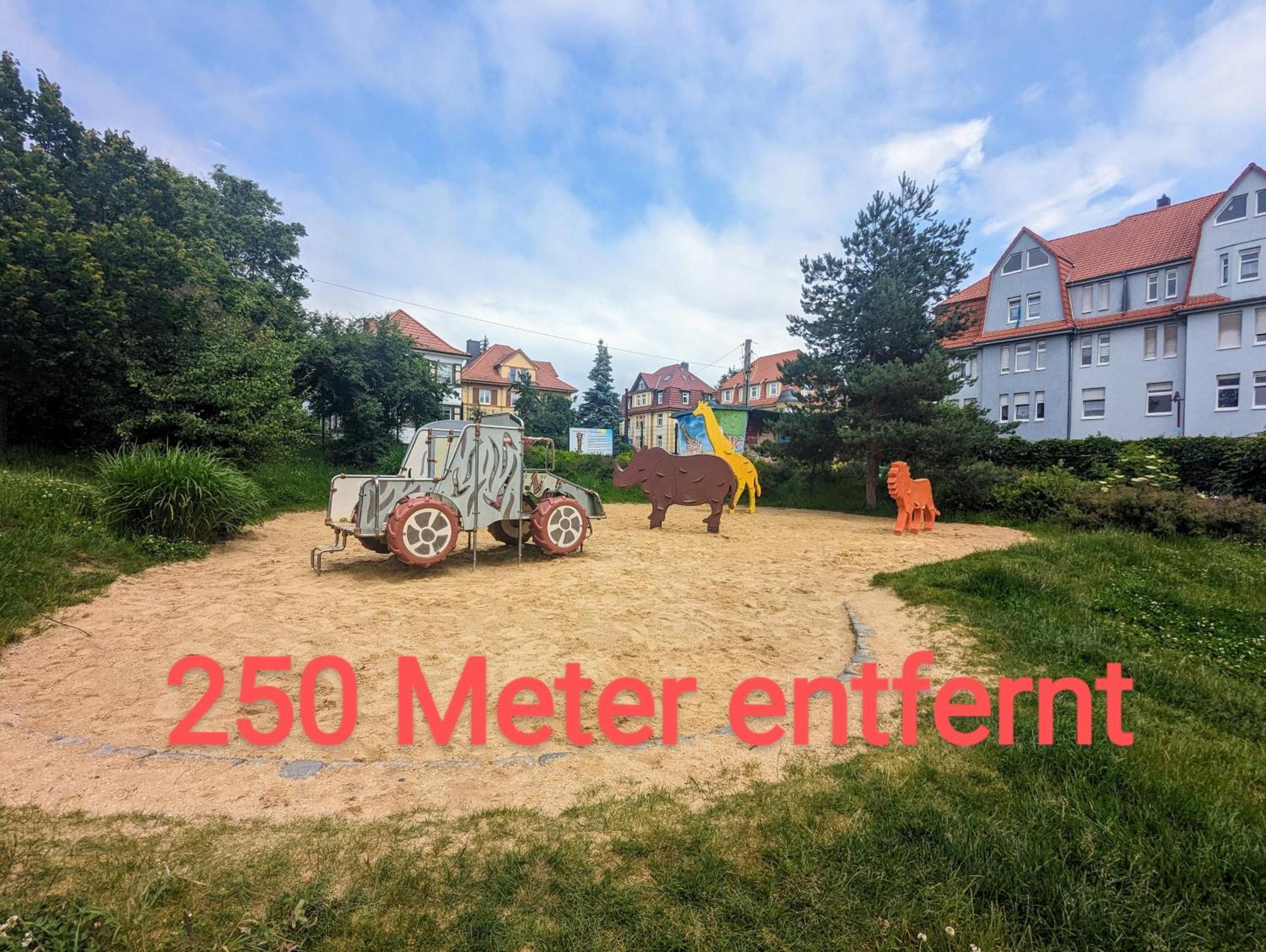 Fewo Urban Gotha-Apartment Friedenstein- Am Schlosspark- Parken An Der Der Tuer- Barrierefrei, 900 Meter Zum Bahnhof - Wallbox מראה חיצוני תמונה
